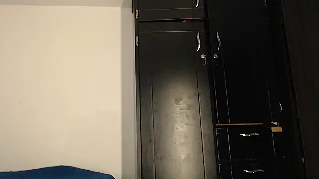 cloehonney online show from 04/23/26, 01:35