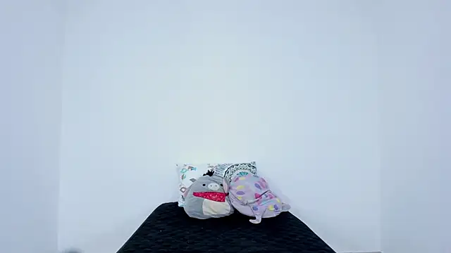 serafelle online show from 03/28/26, 06:20