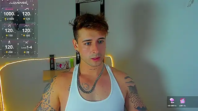 Snapshot of Ares_blue chatting on 09/23/25, 12:06 Ares blue online show from 09/23/25, 12:06