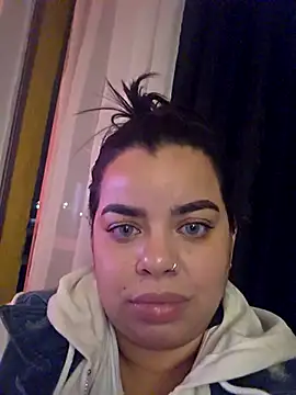 MiahJoness online show from 10/12/25, 05:42