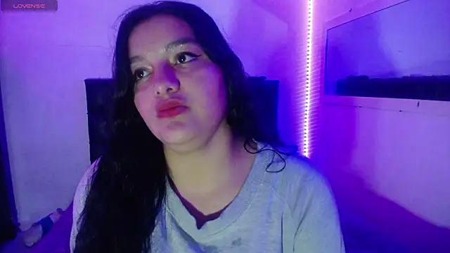 Laurenkenner  online show from 10/09/25, 07:58