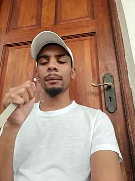 29YOURZ 28  online show from 11/14/25, 11:25