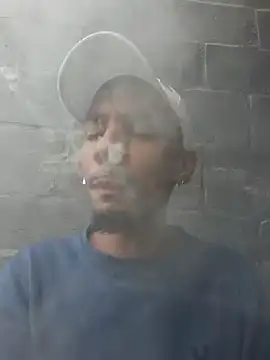 29YOURZ 28  online show from 10/31/25, 01:30