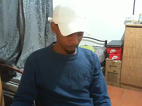 29YOURZ 28  online show from 12/05/25, 08:28