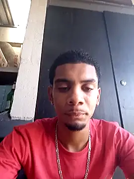 Snapshot of 29YOURZ_28_ chatting on 02/07/25, 02:15 29YOURZ 28 online show from 02/07/25, 02:15