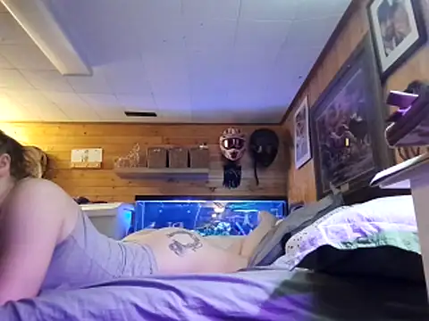 Ryan and Aurora online show from 04/02/26, 09:32