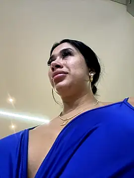 kiim taaylor online show from 09/21/25, 01:16