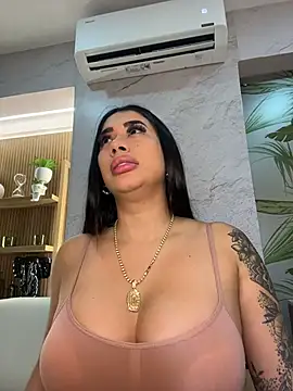 kiim taaylor online show from 11/26/25, 07:14