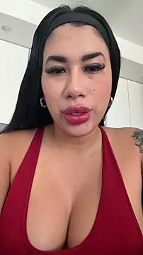 kiim taaylor online show from 02/08/26, 01:20