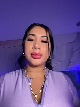 kiim taaylor online show from 11/07/25, 11:15