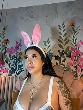 kiim taaylor online show from 10/27/25, 01:01