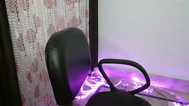 N-Natasha online show from 03/11/26, 04:39