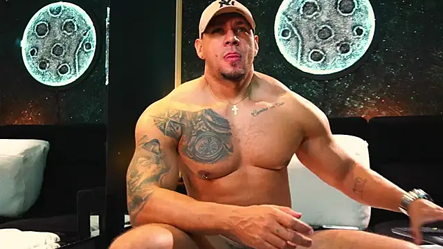 MassimoWalton2 online show from 11/20/25, 10:49