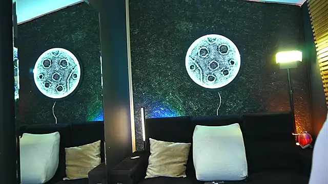 MassimoWalton2 online show from 03/09/25, 12:53