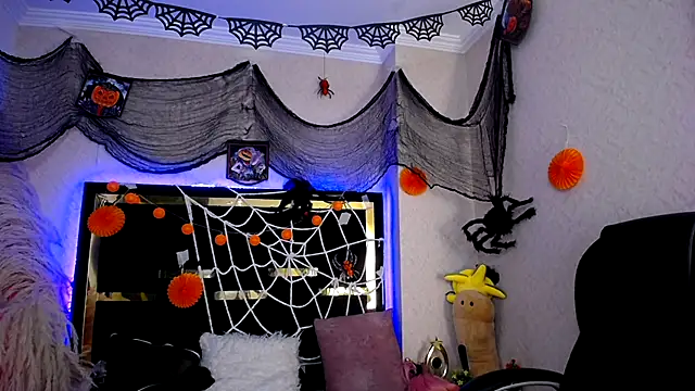 Bunny O online show from 10/18/25, 10:01