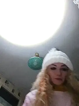 SweetLeila40 online show from 01/18/26, 06:00