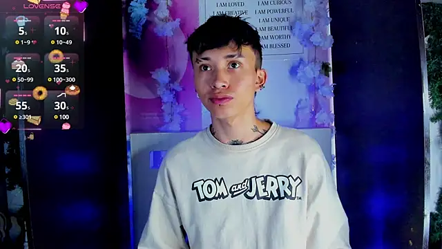 Snapshot of juniior_2311_ chatting on 02/10/25, 07:38 juniior 2311 online show from 02/10/25, 07:38