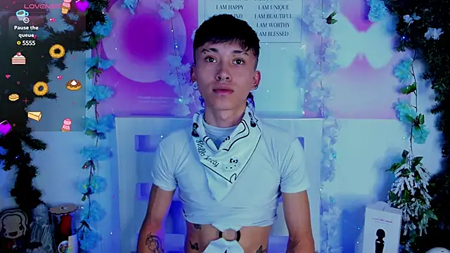 Snapshot of juniior_2311_ chatting on 01/25/25, 09:46 juniior 2311 online show from 01/25/25, 09:46