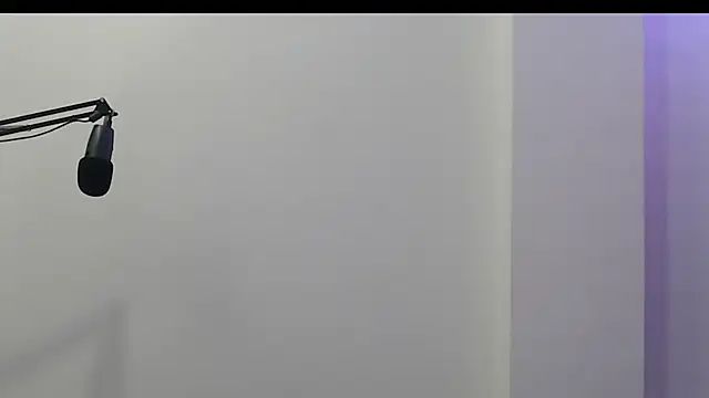 evaleribigtits18 online show from 11/23/25, 07:35