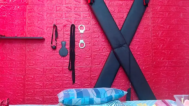 evaleribigtits18 online show from 02/19/25, 01:29