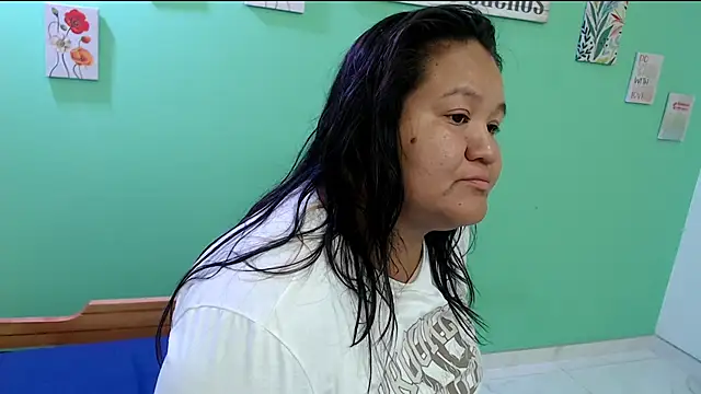 evaleribigtits18 online show from 02/10/26, 12:31