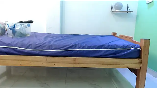 evaleribigtits18 online show from 03/12/26, 02:28