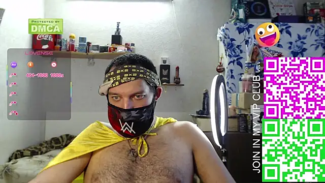 Snapshot of BISEXGOOD777 chatting on 10/11/25, 07:42 BISEXGOOD777 online show from 10/11/25, 07:42