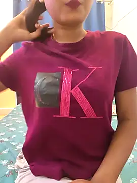 yhona darling online show from 04/07/26, 09:49