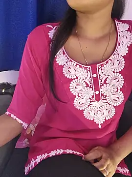 yhona darling online show from 06/29/26, 11:54