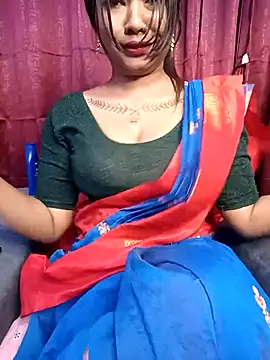 Snapshot of Hot_Urvi chatting on 02/27/25, 04:21 Hot Urvi online show from 02/27/25, 04:21