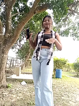 Hot Urvi online show from 12/19/25, 07:11