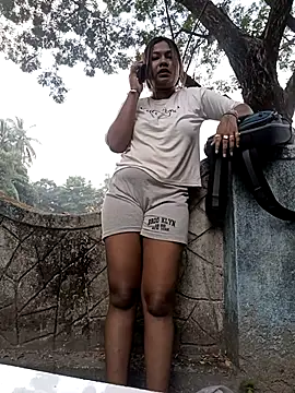 Hot Urvi online show from 12/01/25, 08:15