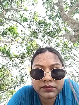 Hot Urvi online show from 04/27/26, 09:29