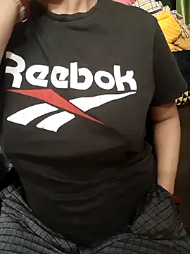 MUMTAJ-1 online show from 10/30/25, 01:37