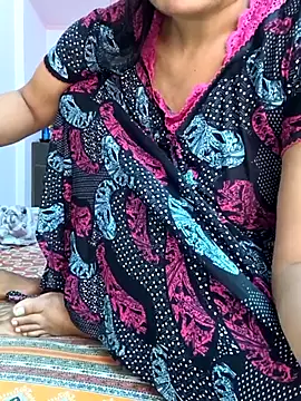 Snapshot of MUMTAJ-1 chatting on 05/07/26, 01:43 MUMTAJ-1 online show from 05/07/26, 01:43