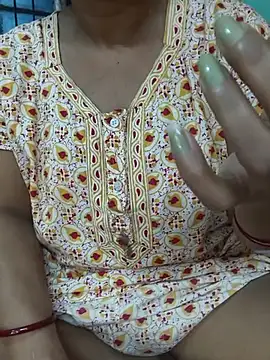 Snapshot of MUMTAJ-1 chatting on 07/10/26, 12:43 MUMTAJ-1 online show from 07/10/26, 12:43
