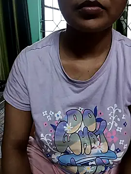 Snapshot of MUMTAJ-1 chatting on 09/20/25, 01:10 MUMTAJ-1 online show from 09/20/25, 01:10