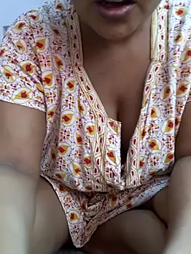 Snapshot of MUMTAJ-1 chatting on 05/30/26, 12:17 MUMTAJ-1 online show from 05/30/26, 12:17