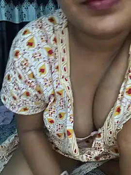 Snapshot of MUMTAJ-1 chatting on 07/08/26, 12:57 MUMTAJ-1 online show from 07/08/26, 12:57