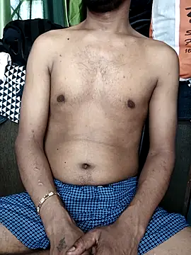 MUMTAJ-1 online show from 10/22/25, 01:05