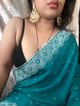 Snapshot of pikaindian chatting on 10/11/25, 08:59 pikaindian online show from 10/11/25, 08:59