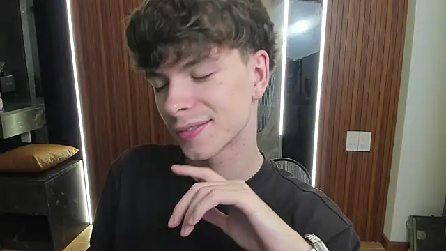 calvin love you online show from 04/11/26, 05:16