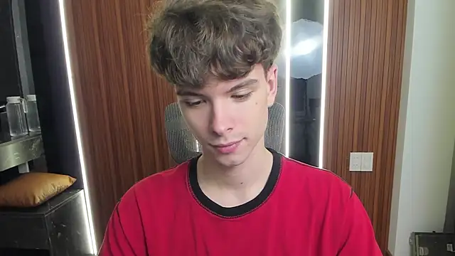 calvin love you online show from 04/14/26, 05:18