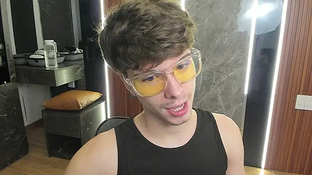 calvin love you online show from 05/23/26, 04:28