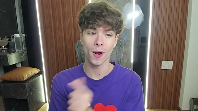 calvin love you online show from 04/22/26, 05:42