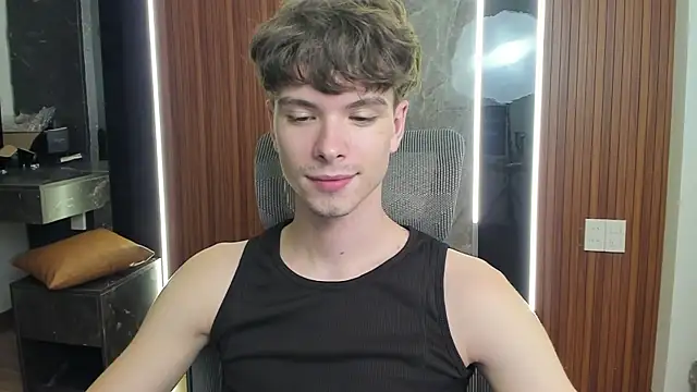 calvin love you online show from 04/12/26, 05:05