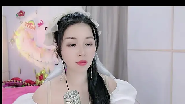 HK angelchloe online show from 11/14/25, 01:09