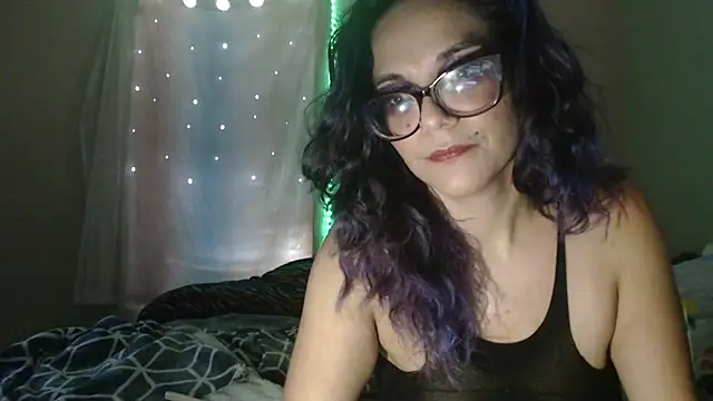 Snapshot of ManaB88 chatting on 05/10/26, 04:53 ManaB88 online show from 05/10/26, 04:53