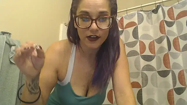 Snapshot of ManaB88 chatting on 05/06/26, 11:31 ManaB88 online show from 05/06/26, 11:31