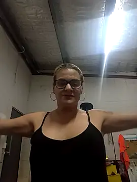 llASHll online show from 11/19/25, 02:44